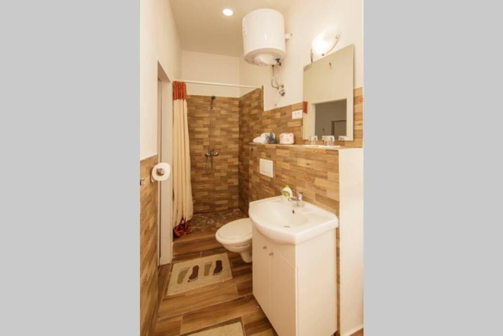 Apartment Esa Komiza Bagian luar foto