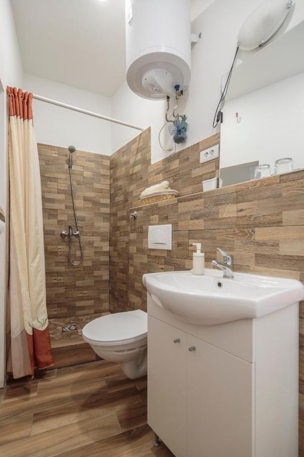 Apartment Esa Komiza Bagian luar foto